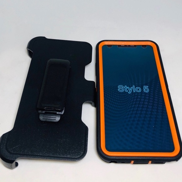 Lg Stylo 5 Defender in Deer Camo - Picture 2 of 2